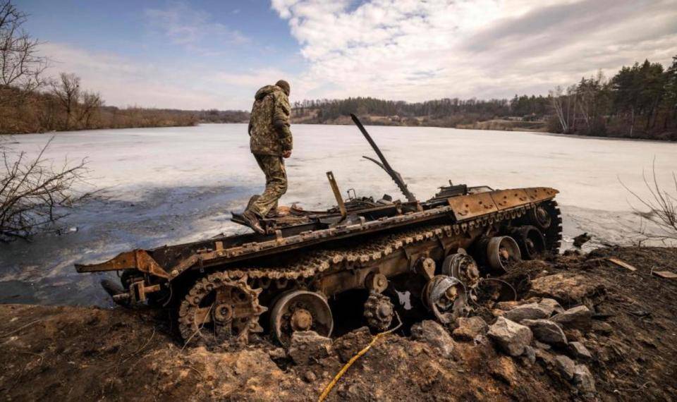 罗马尼亚VS乌克兰_乌克兰要更多武器罗马尼亚VS乌克兰,罗马尼亚援乌火车夜里被炸,现场还有西方军人