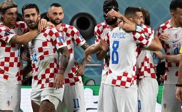 西班牙VS克罗地亚_欧洲杯焦点战:西班牙vs克罗地亚西班牙VS克罗地亚,CCTV5独家直播!