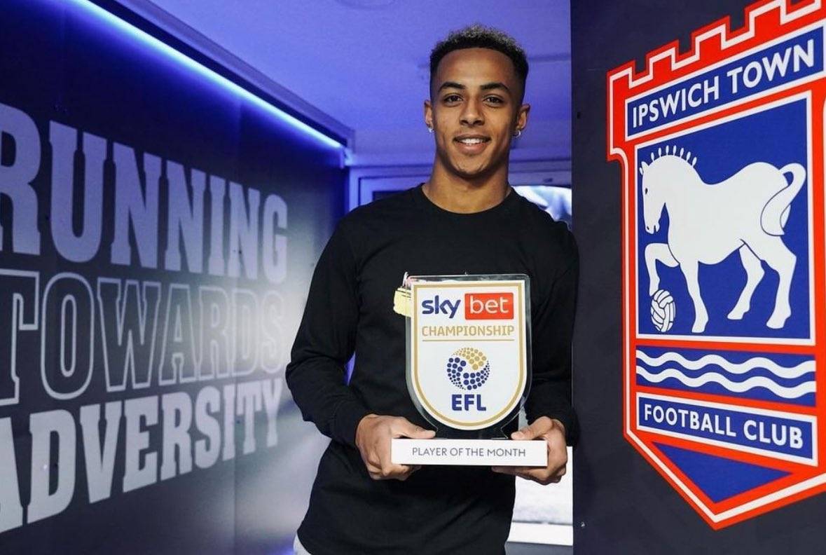 欧洲杯_早报:欧洲杯1/8决赛今晚开打