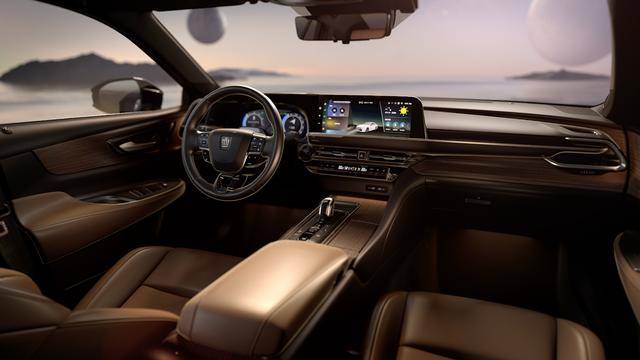 皇冠官方_官方指导价29.9万起皇冠官方!原装进口全新皇冠耀世而来