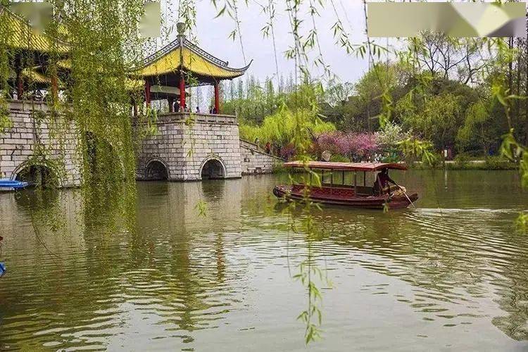 皇冠代理登1,2,3_【扬州皇冠假日酒店】3天2晚¥999起享高级房2间夜(不含早)+首日欢迎水果1份+室内恒温游泳池等~