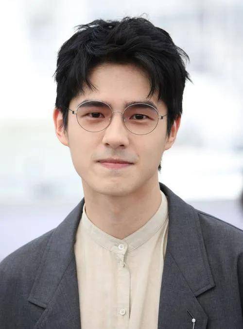 皇冠信用网可以占几成_关晓彤考编成功皇冠信用网可以占几成,明星也来争“铁饭碗”!普通人考过率占几成?