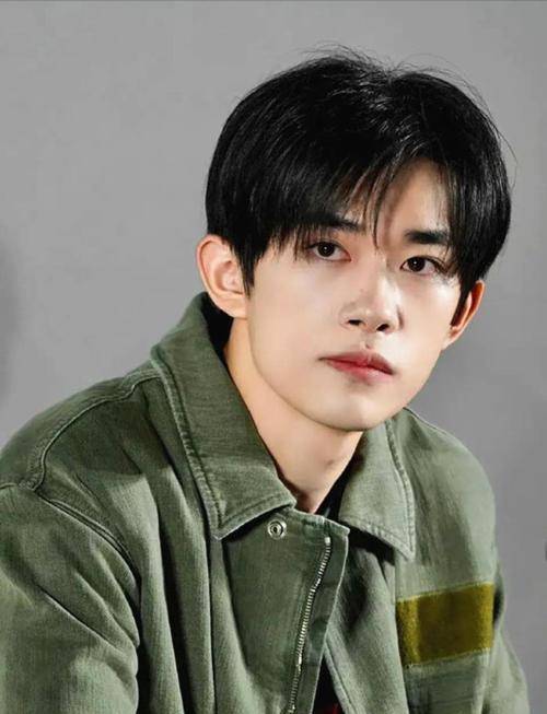 皇冠信用网可以占几成_关晓彤考编成功皇冠信用网可以占几成,明星也来争“铁饭碗”!普通人考过率占几成?