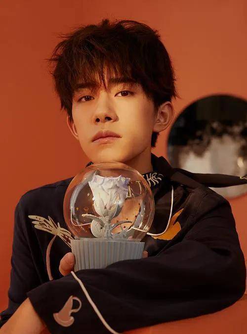 皇冠信用网可以占几成_关晓彤考编成功皇冠信用网可以占几成,明星也来争“铁饭碗”!普通人考过率占几成?