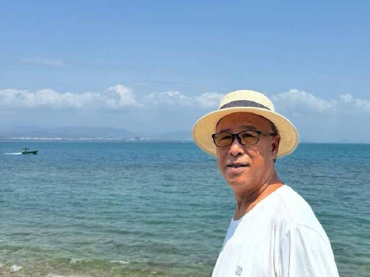 皇冠登一登二登三区别_千秋岁 登介休绵山(外二首)