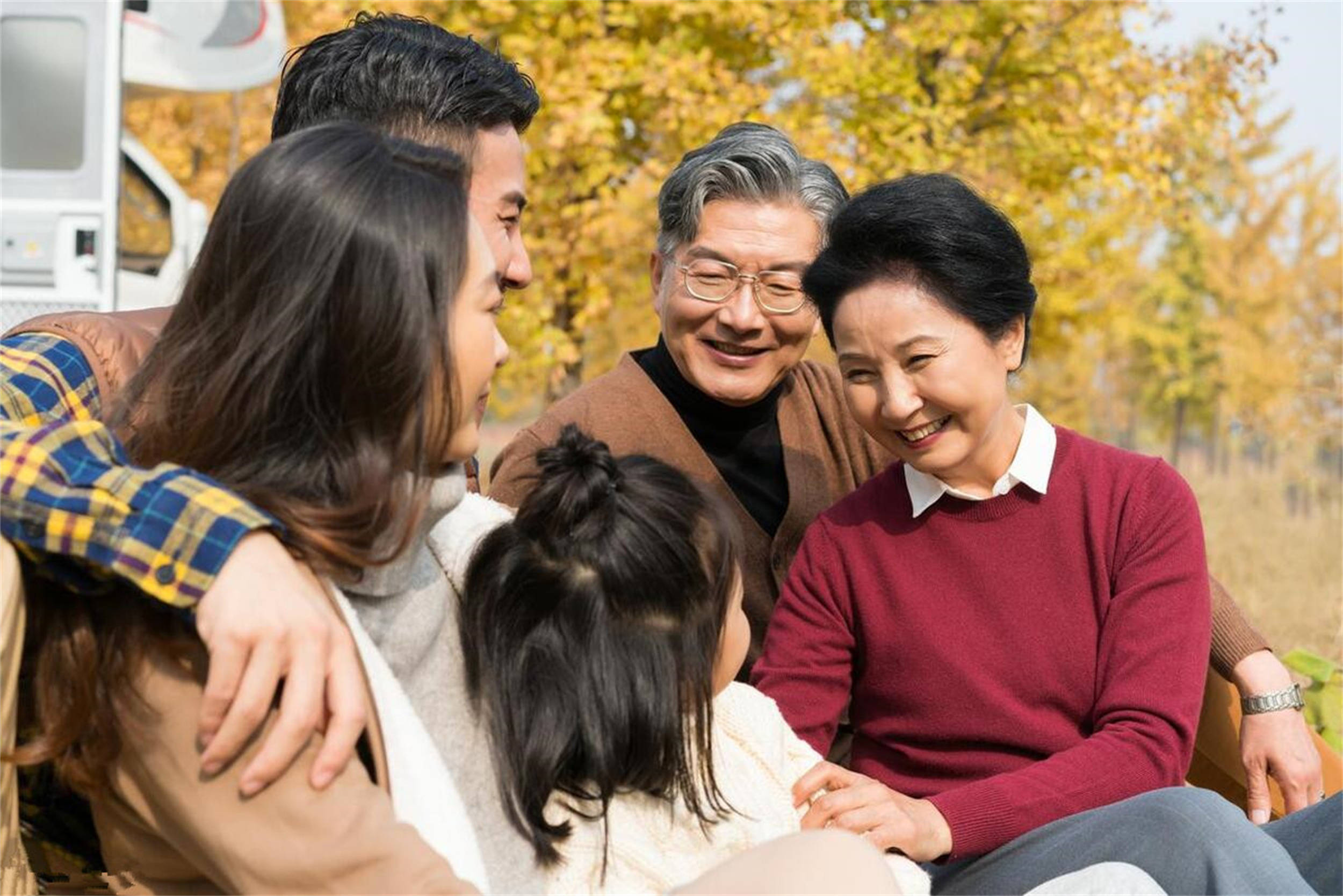 皇冠信用盘登1,登2,登3出租_九九重阳节皇冠信用盘登1,登2,登3出租,别忘“1登2吃3敬4忌”,遵循老传统,祝老人健康平安