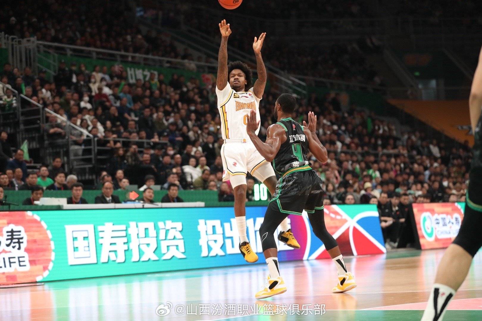 皇冠信用网如何申请_卫冕冠军首败皇冠信用网如何申请!山西客场险胜辽宁 古德温准绝杀