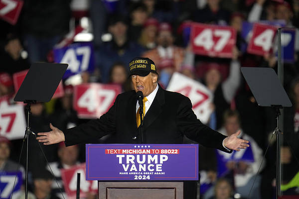 皇冠足球管理平台出租_特朗普:如果再次当选美国总统皇冠足球管理平台出租,我就公布肯尼迪遇刺事件档案