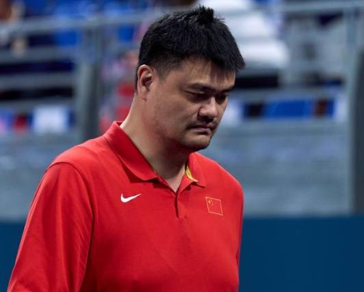 皇冠皇冠足球平台_一个时代的终结皇冠皇冠足球平台!曝姚明辞去中国篮协主席职务