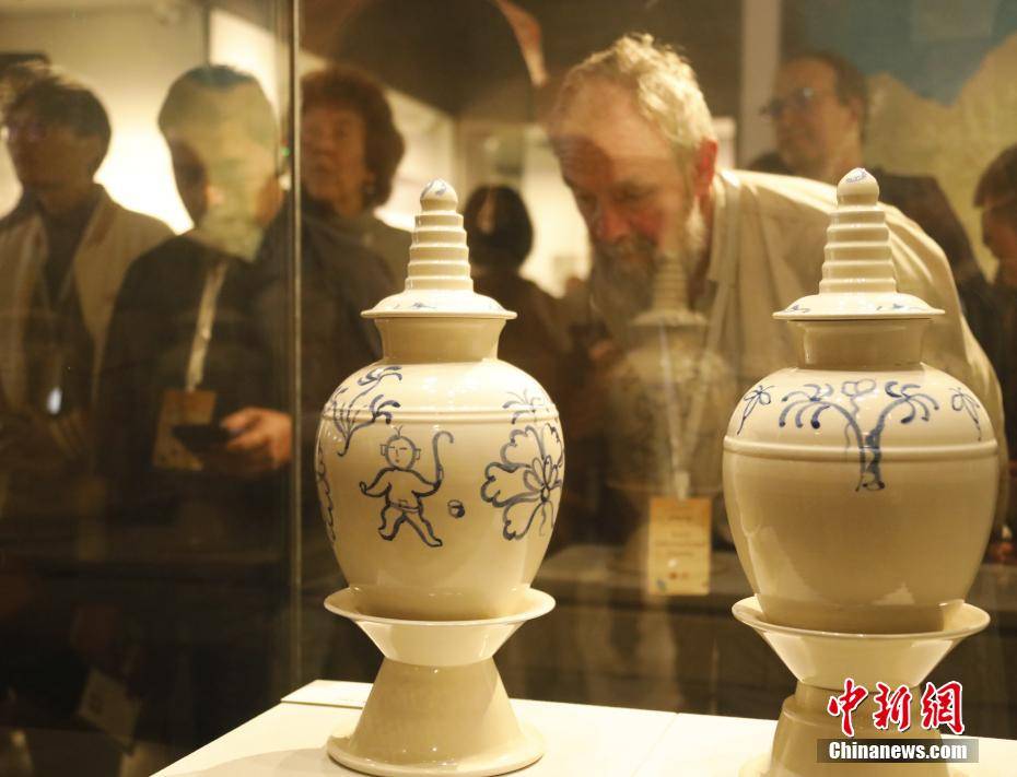 皇冠信用平台出租出售_河南郑州:13国逾40位外籍古典学专家学者开启“商都”之旅