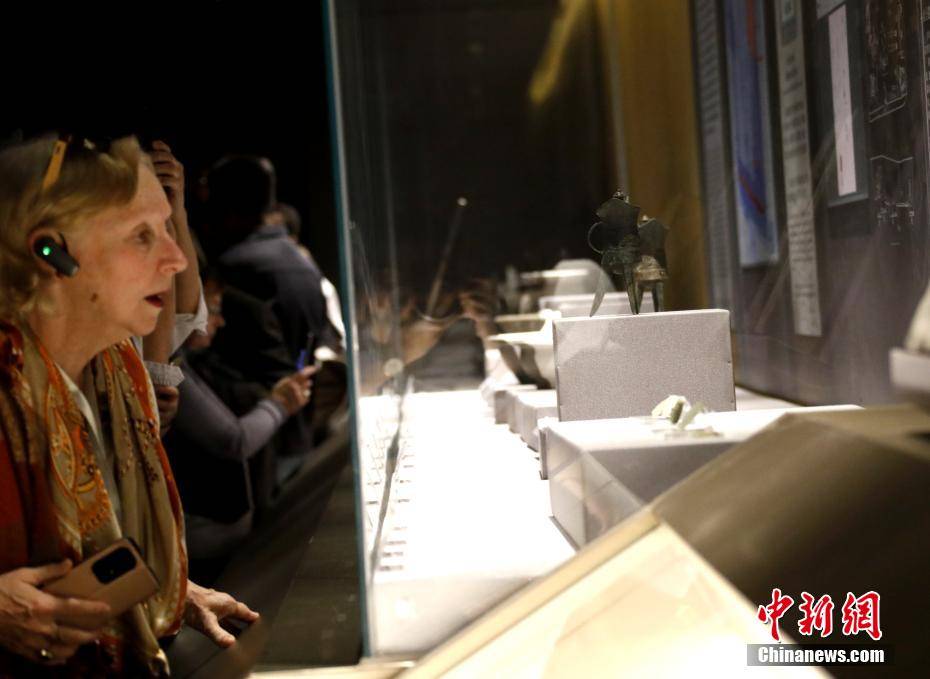 皇冠信用平台出租出售_河南郑州:13国逾40位外籍古典学专家学者开启“商都”之旅