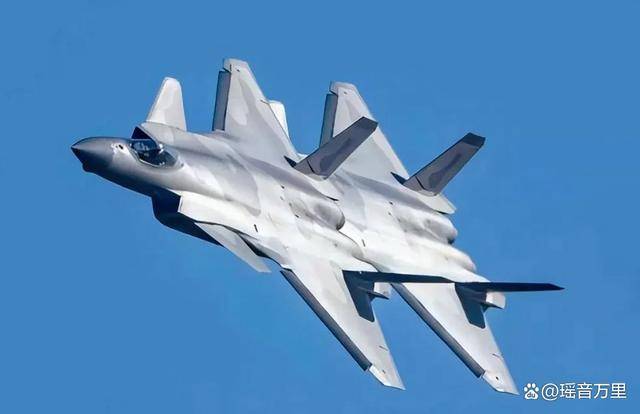 皇冠信用网会员开户_轰-20比歼-20更能令西方紧张?美媒首次承认皇冠信用网会员开户,美军已经被反超!