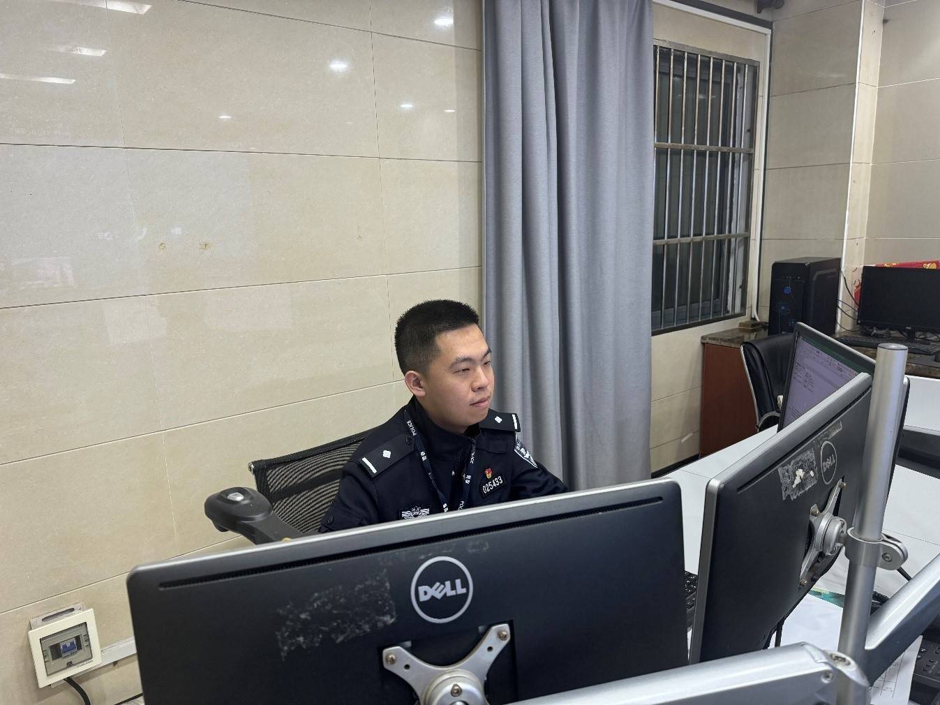 皇冠信用網平台出租_嫌上班累工资低皇冠信用網平台出租,武汉一男子多次偷外卖,警方将其刑事拘留