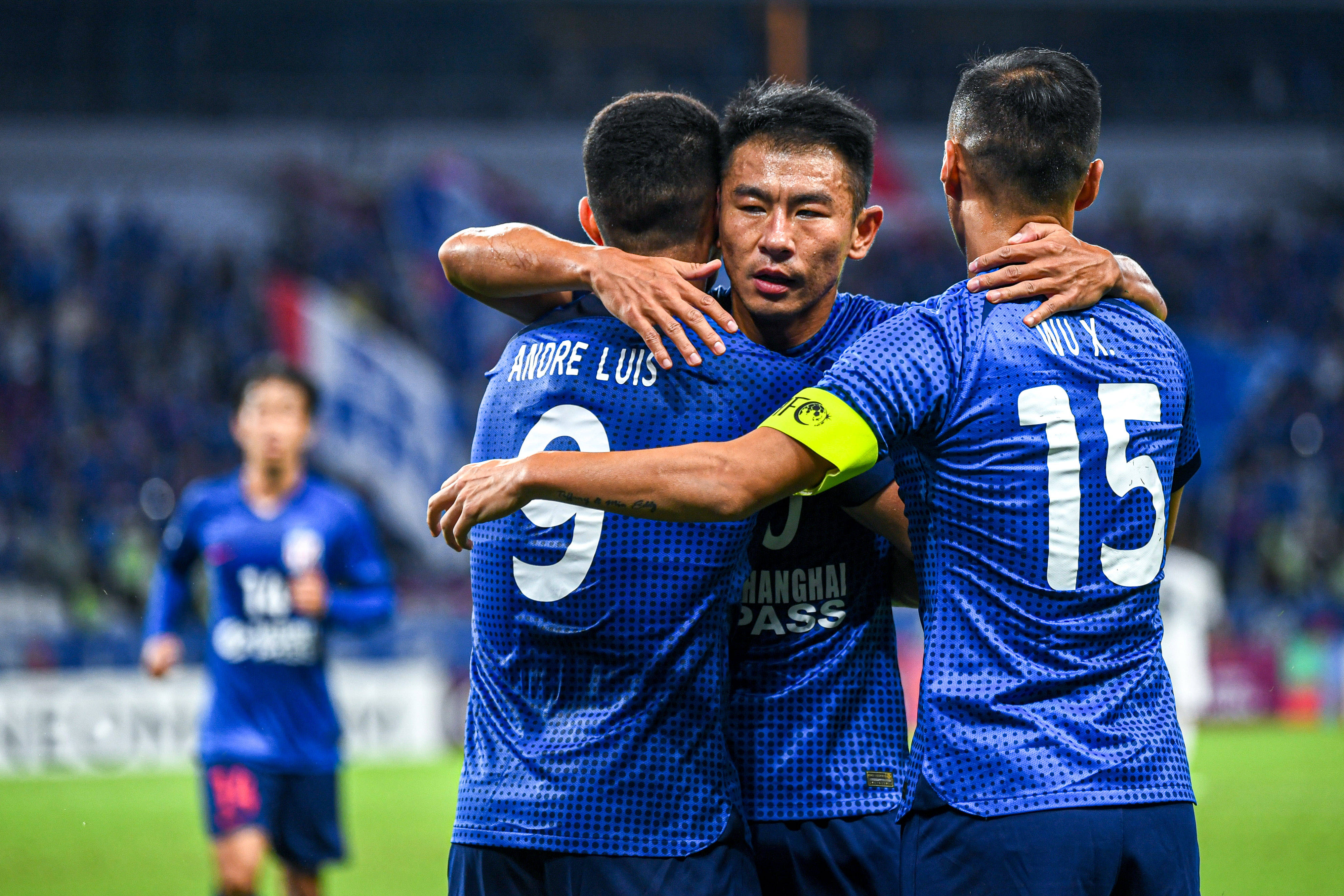 皇冠信用网怎么开户_2球领先遭绝平皇冠信用网怎么开户!亚冠-于汉超传射 申花2-2中央海岸水手