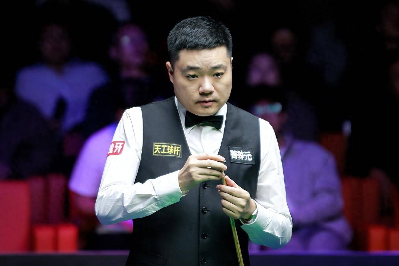 皇冠信用網怎么申请_6-0横扫瓦菲皇冠信用網怎么申请,丁俊晖轻松晋级斯诺克国锦赛16强,下一轮将是“中国德比”