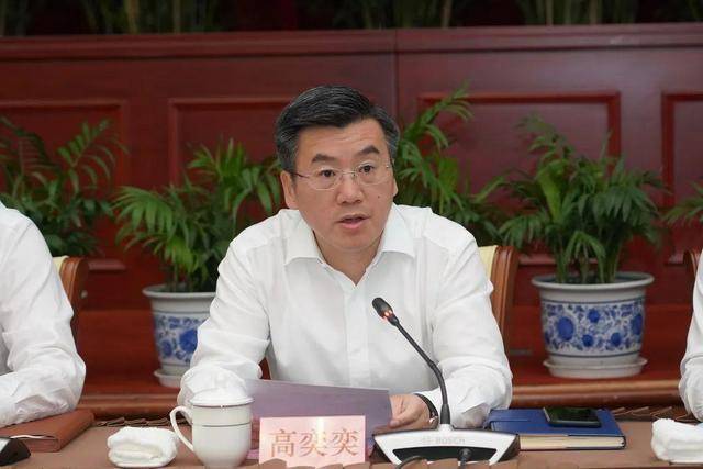 皇冠信用会员账号注册_上海宝山区原区长高奕奕被“双开”皇冠信用会员账号注册,曾诬告陷害纪检监察干部