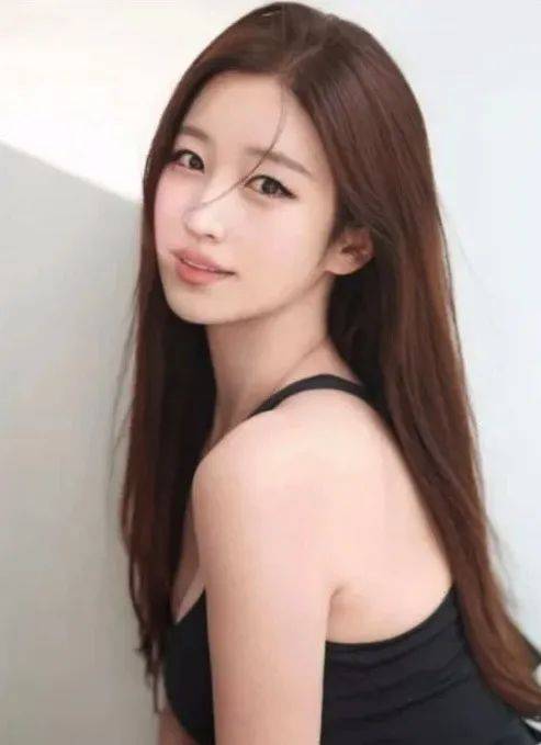 皇冠信用盘会员_32岁韩国美女主播突然自曝:在菲律宾吸毒皇冠信用盘会员,自愿自首!警方已介入调查