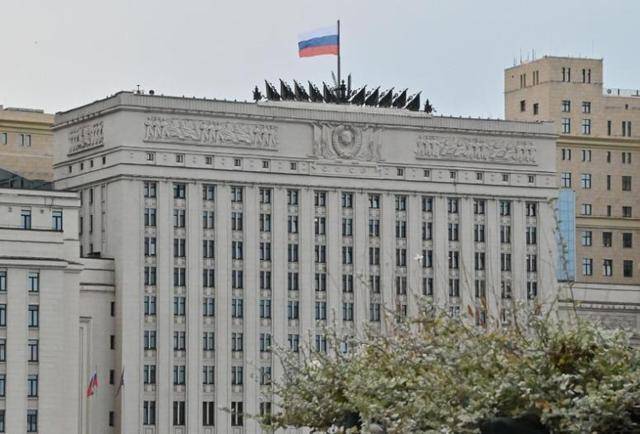 皇冠皇冠足球平台_俄国防部通报:用远程精确制导武器打击乌关键能源基础设施以及军工企业