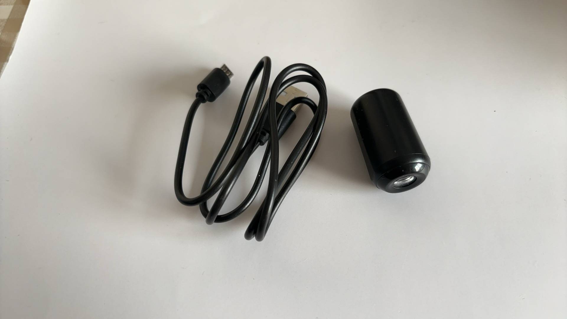 皇冠信用網在线申请_酒店偷拍黑产调查①丨毫米级摄像头随便买皇冠信用網在线申请,“偷拍神器”可定制