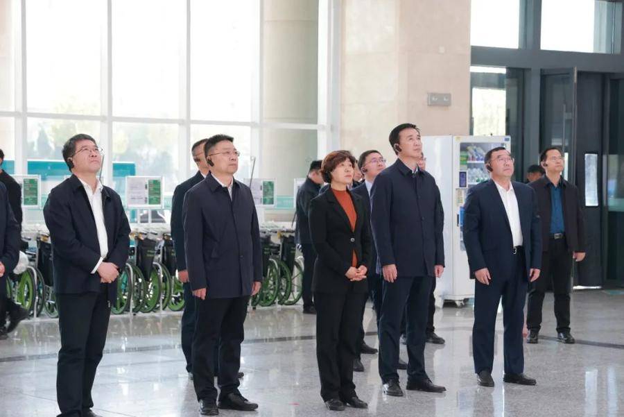 皇冠信用网最新地址_山东省卫生健康委党组书记、主任皇冠信用网最新地址,省中医药管理局领导到滨医调研