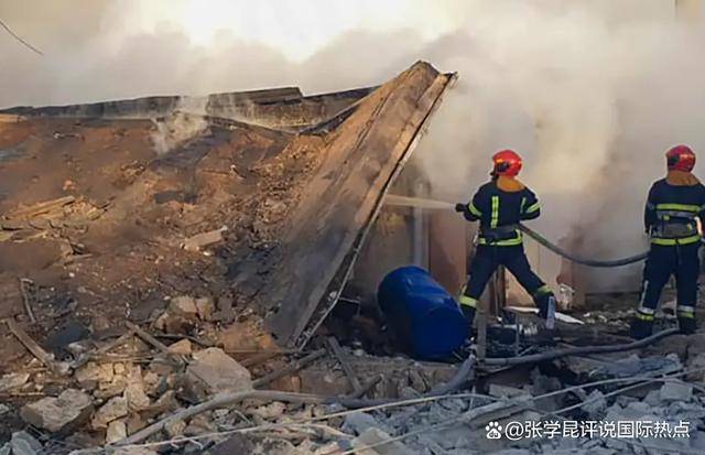 皇冠信用网平台出租_英美同时参战后皇冠信用网平台出租,中方发文警告,乌克兰传巨响,全面战争一触即发