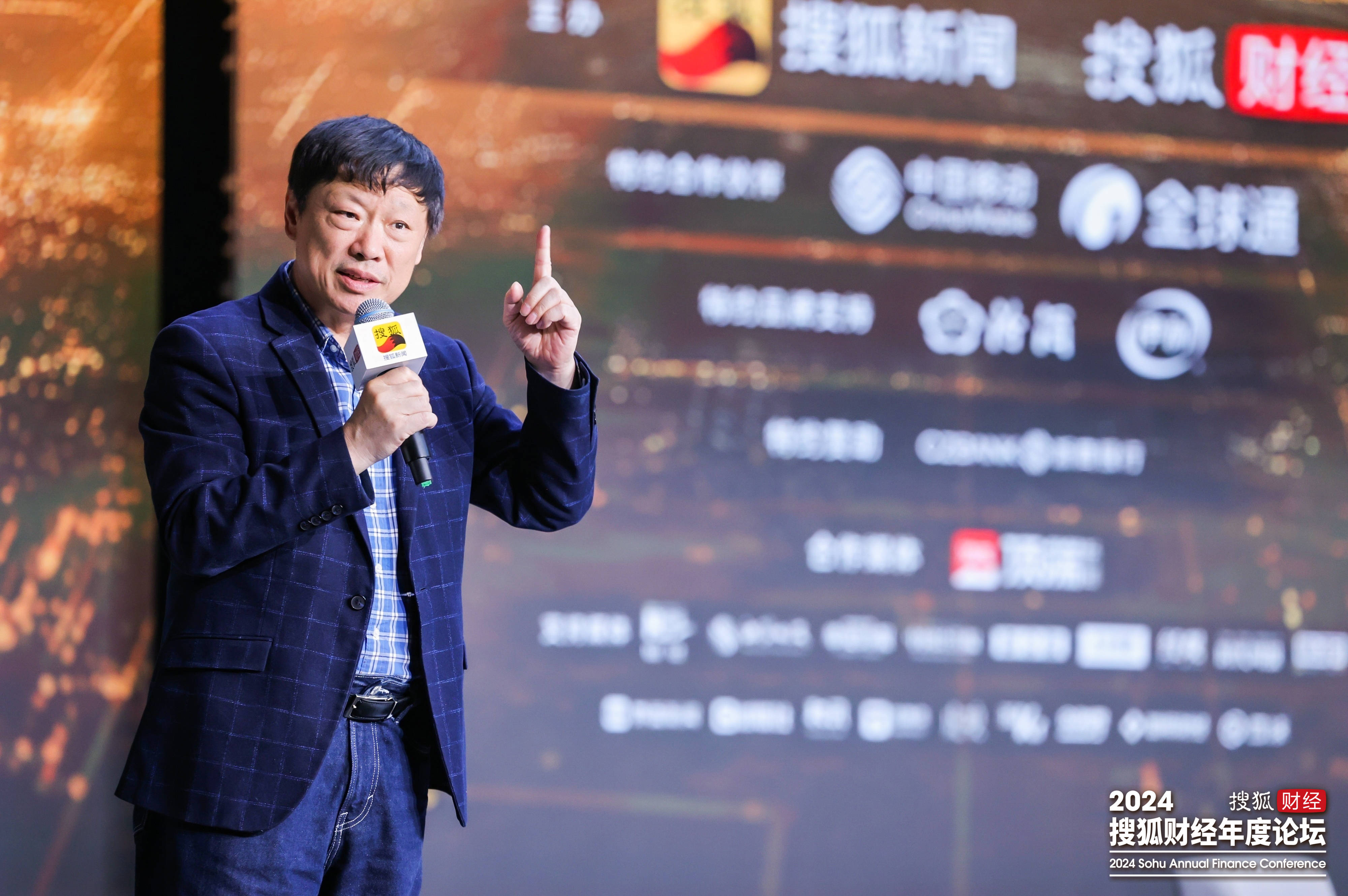 皇冠信用网账号注册_胡锡进:解决所有问题最根本还是要搞好经济皇冠信用网账号注册,经济盘子做大了,机会就会更多