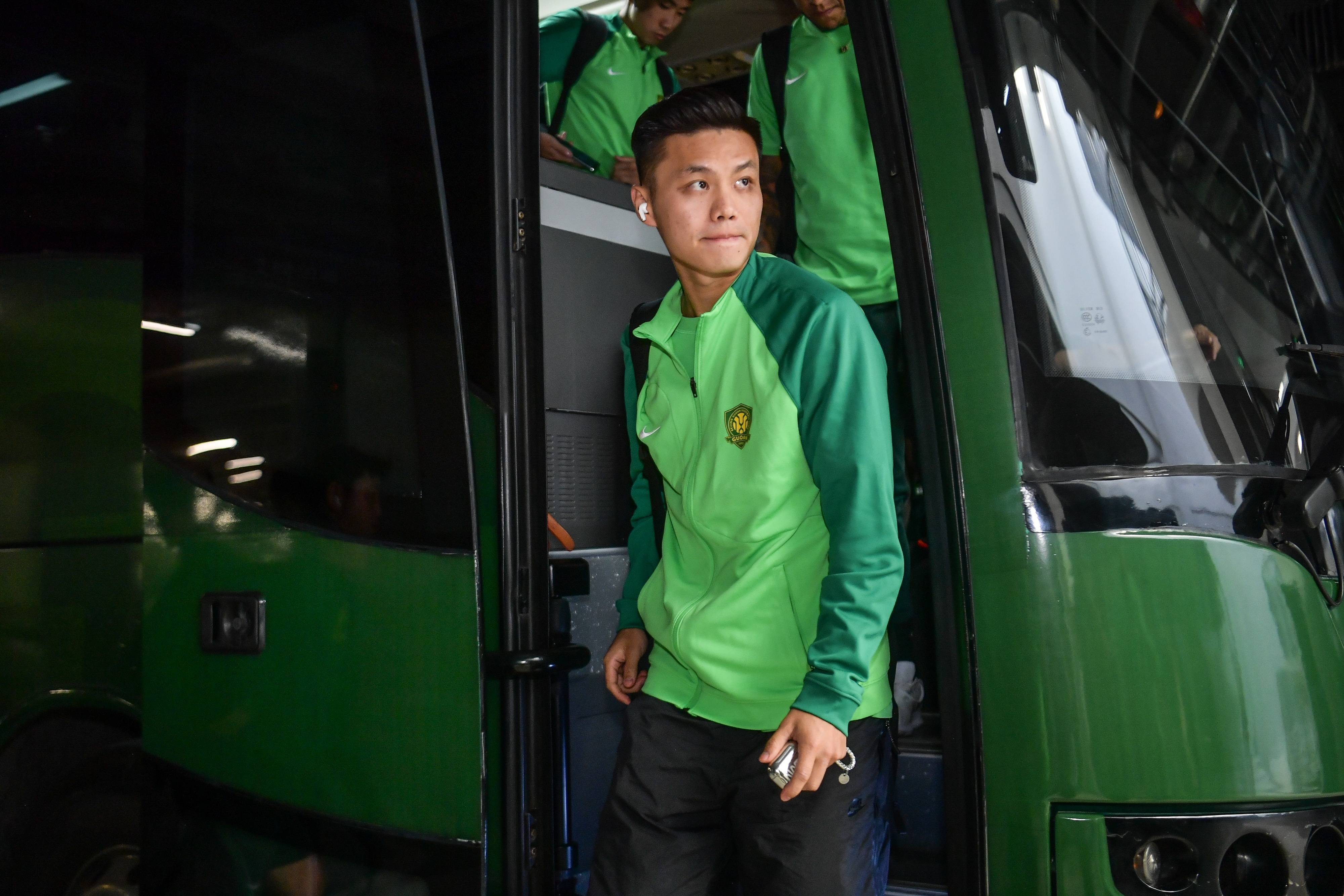 皇冠信用網如何申请_降维打击!国安球员冯博轩参加体育院校锦标赛皇冠信用網如何申请,半场梅开二度