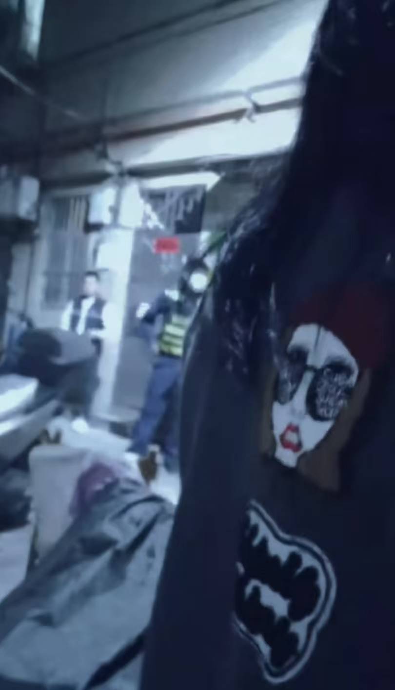 皇冠登一登二登三区别_深圳宝安一独居女子被发现在出租屋身亡?当地:接到警情皇冠登一登二登三区别,非案件