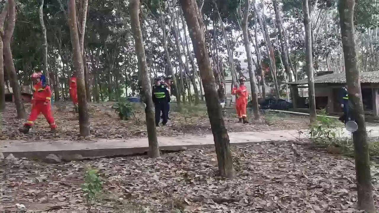 皇冠信用网会员开户_云南一310斤鳄鱼凌晨破笼脱逃:在鱼塘找到皇冠信用网会员开户,特警开枪击毙