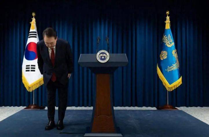 如何注册皇冠足球代理_韩国政坛惊天翻转:尹锡悦陷叛乱漩涡如何注册皇冠足球代理,新总统人选扑朔迷离,究竟谁笑到最后?