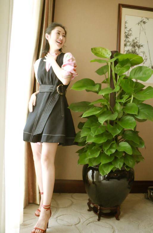 皇冠信用网会员注册_47岁刘敏涛提出离婚皇冠信用网会员注册,丈夫哈哈大笑,直言离开我,你连饭都吃不上