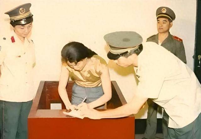皇冠信用网代理_她是首个被执行死刑的女星皇冠信用网代理,曾红遍大江南北,枪毙前喊:这不公平