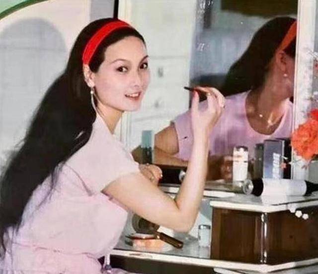 皇冠信用网代理_她是首个被执行死刑的女星皇冠信用网代理,曾红遍大江南北,枪毙前喊:这不公平