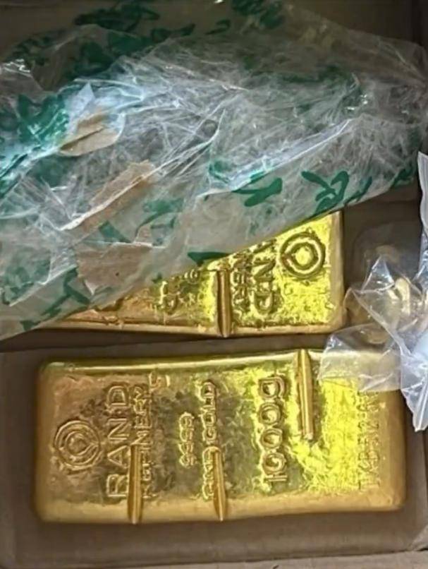 welcome皇冠注册_网购6克黄金welcome皇冠注册,竟收到2000克金砖!女子吓懵:手到现在都是冷的……