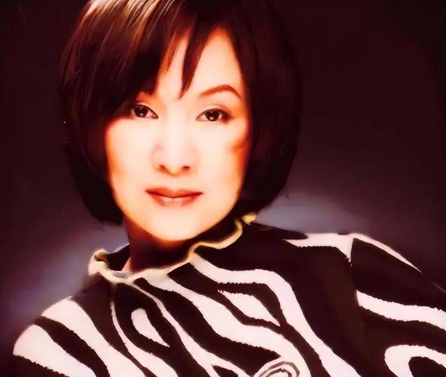 皇冠信用网登2代理_原来早已退出中国籍?被老外“玩腻就丢掉”的郑绪岚皇冠信用网登2代理,却回国捞金