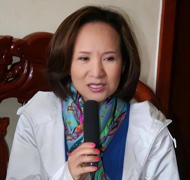 皇冠信用网登2代理_原来早已退出中国籍?被老外“玩腻就丢掉”的郑绪岚皇冠信用网登2代理,却回国捞金