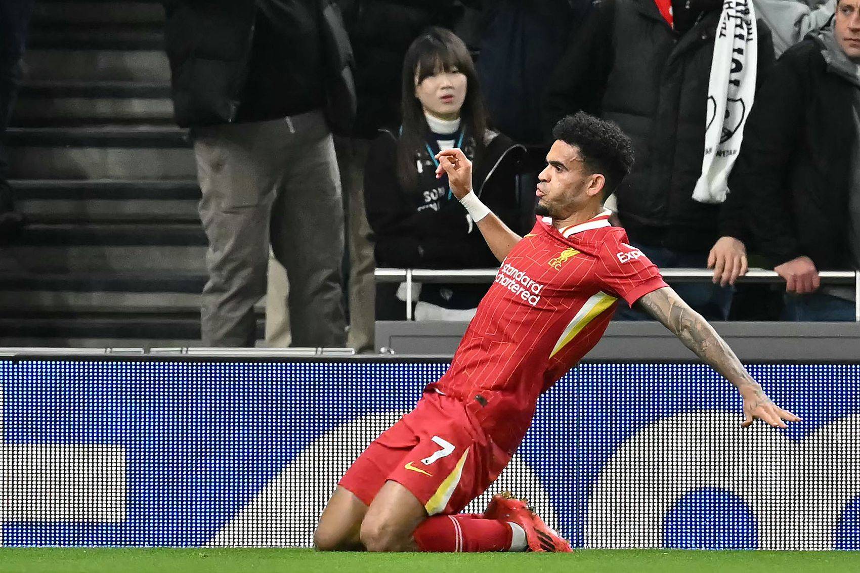 皇冠信用网登2代理_互捅局皇冠信用网登2代理!英超-萨拉赫2射2传 利物浦6-3热刺获圣诞冠军