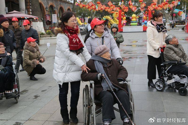 塞维利亚足球直播_正式确认!2025年养老金将迎来双增长塞维利亚足球直播,企业职工和农民涨多少?