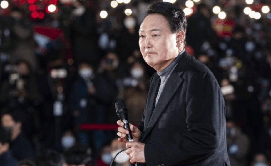 皇冠信用网会员怎么开通_三大消息:台湾局势一夜巨变皇冠信用网会员怎么开通!30万人冲上街头;中方彻底拦不住了?