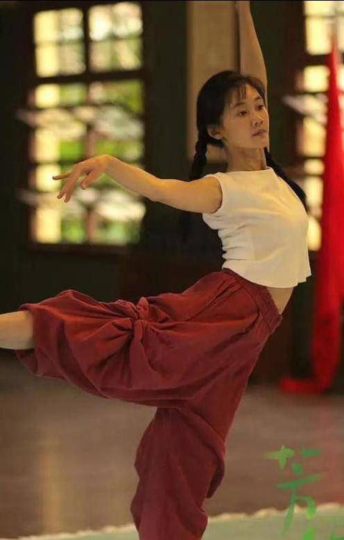 皇冠信用盘网址_冯小刚直言:她太能装了皇冠信用盘网址,永远都红不了,更别提拿奖了