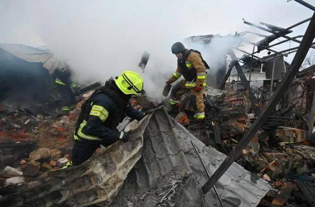 皇冠信用网可以占几成_突发皇冠信用网可以占几成!俄罗斯发动大规模导弹袭击