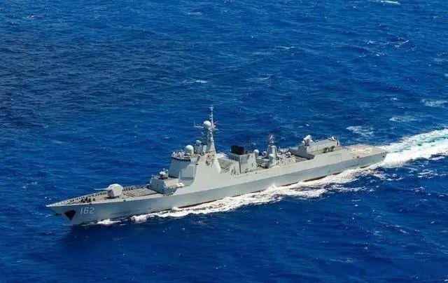 皇冠信用网可以占几成_央视公开052D军演画面皇冠信用网可以占几成,全程细节无遮掩,美方担忧的还在后面