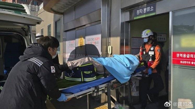 皇冠信用网足球代理_原本可以更多人生存的皇冠信用网足球代理,韩国客机跑道的尽头是一堵墙…