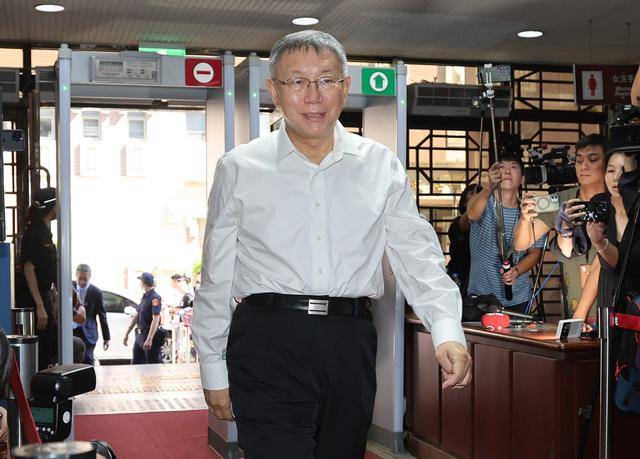 篮球超级联赛_郭正亮断言检方不再提告篮球超级联赛,建议柯文哲好好准备答辩避免一审被判十年以上