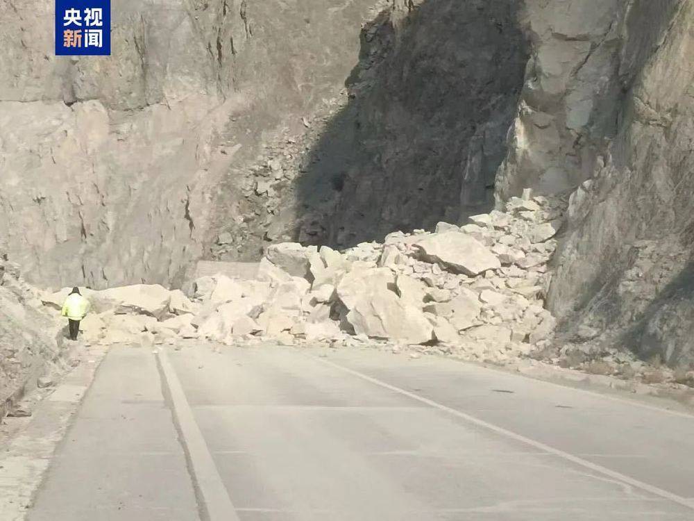 信用网如何申请_请绕行信用网如何申请!新疆吐和高速G3012线甘沟路段临时交通管制