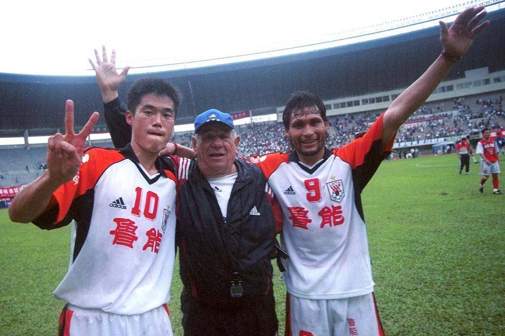 皇冠集团_媒体人:泰山队将于1月6日集结皇冠集团,宿茂臻回归的传闻还未确认