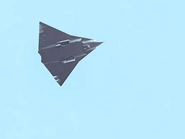 皇冠hga030 登录_遥遥领先!中国六代机试飞皇冠hga030 登录,透露三点极不寻常信息