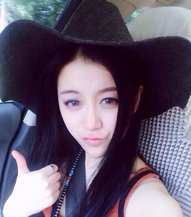 皇冠代理怎么拿_好声音没夺冠皇冠代理怎么拿,却嫁给爱奇艺总裁,34岁成了人生赢家