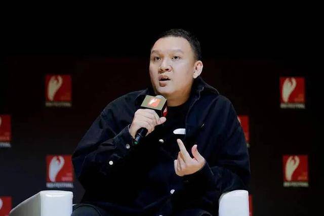 皇冠代理怎么拿_好声音没夺冠皇冠代理怎么拿,却嫁给爱奇艺总裁,34岁成了人生赢家