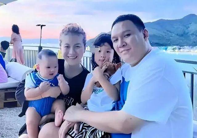 皇冠代理怎么拿_好声音没夺冠皇冠代理怎么拿,却嫁给爱奇艺总裁,34岁成了人生赢家